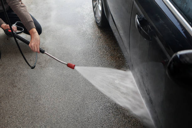 Why Choose Our Certified Pressure Washing Experts for Your Project Needs in Gretna, LA?